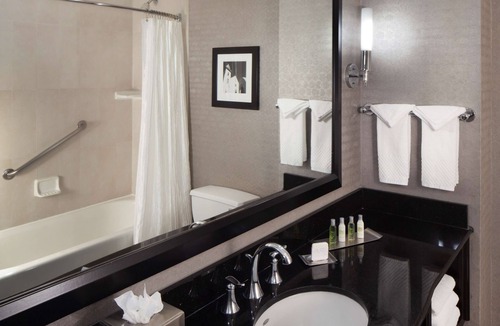 Downtown El Paso Hotel | DoubleTree by Hilton El Paso Downtown