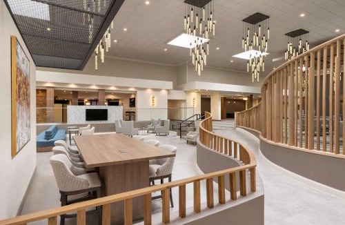 Fort Worth Hotel | Doubletree By Hilton Fort Worth South