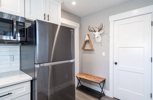 West Eugene Apartment | Downtown Area! Studio Apartment in Eugene’s Heart!
