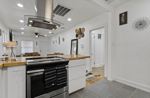 Downtown El Paso House | Downtown beautiful cozy home just off I-10