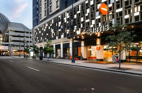 Downtown Denver Hotel | Downtown Denver | Modern Mile High Stay | Ideal for Business & Leisure