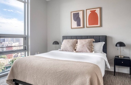 Five Points Apartment | Dreamy Five Points 1BR w/ Gym & Pool, short walk to dining, by Blueground