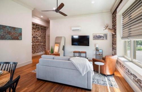Mason Apartment | Drifter Suite 2