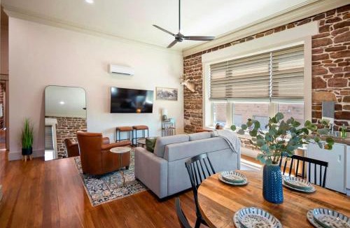 Mason Apartment | Drifter Suite 2