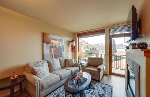 Chelan House | Dual Chelan Resort Suites: Pool, Hot Tub & Beach