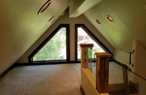 Durango House | Durango River Retreat, Private, Close to town.