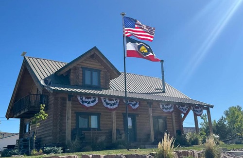 Dutch John House | Dutch John Adventure Outpost, 2800 Sq Ft log home