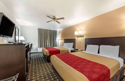 La Junta Hotel | Econo Lodge La Junta