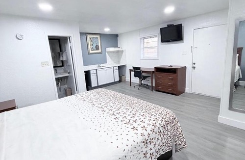 Longview Hotel | Economy Inn