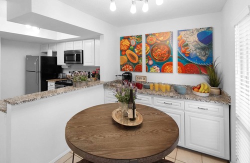 Northeast Heights House | El Altos - An Irvie Home with Summer Pool