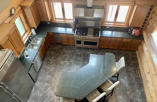 West Yankton House | Eldorado Lodge Majestic Cabin Overlooking Lewis & Clark Lake 40 Acres of Privacy