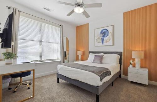 Frisco Apartment | Elegant 2B near Legacy West Wi-Fi Fitness Pool