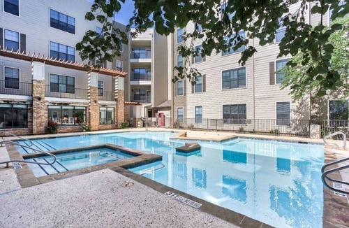 Central Arlington Apartment | Elegant 4BR near AT&T Stadium + Pool &GYM, FIFA