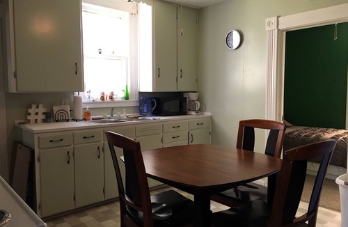 Bloomfield House | Ellis House - "Very cute, clean and quaint!"