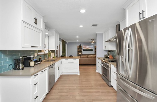 Friendswood House | Empress Solace Villa