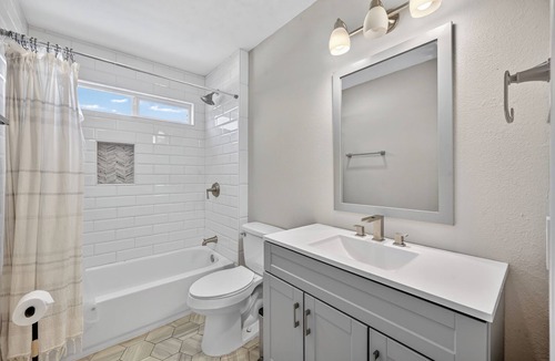 Flower Mound House | Enjoyable 3-bedroom house with pool in charming Flower Mound