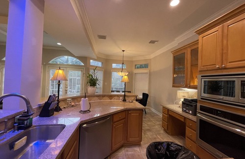 Uptown House | Enspaizo
