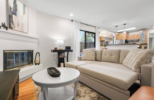 Englewood Condo | Entire 2BR 2BA condo in Greenwood Village