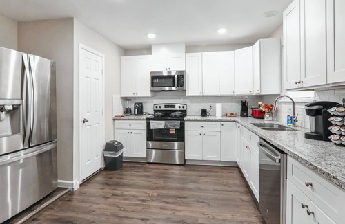 Foster Place House | Entire Home by Downtown, NRG, Med Center, Hobby Airport