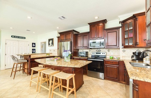 Indian Beach House | Epic 6BR Beach View * Steps to Beach * Sleeps 20+