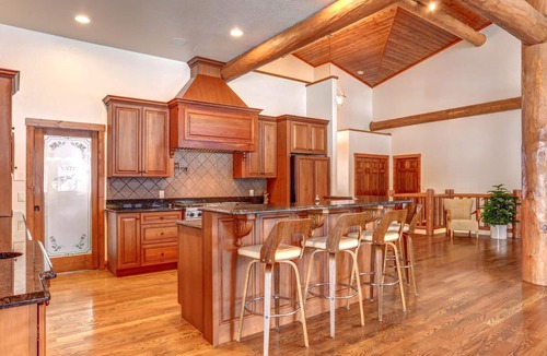 Nemo Villa | Epic Nemo Lodge - Large Group Escape in the Heart of the Black Hills