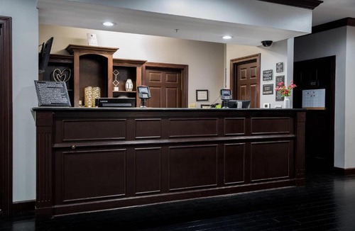 Opelousas Hotel | Evangeline Downs Hotel, an Ascend Collection Hotel