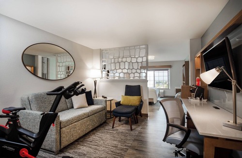 Englewood Hotel | EVEN Hotel Denver Tech Center-Englewood by IHG