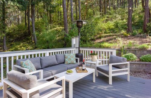 Eastsound House | Exceptional, Hot Tub, Pickleball, Close to Town!