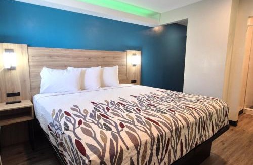 South Arlington Hotel | Exclusivo Inn by OYO Grand Prairie, TX