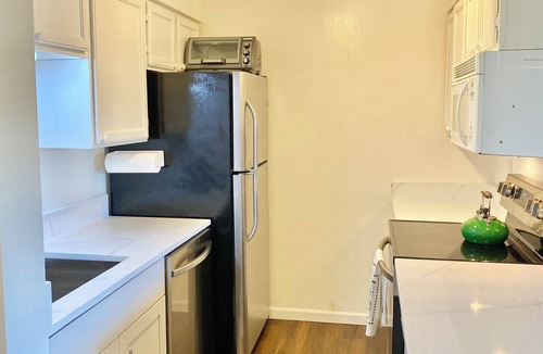 Gunbarrel Condo | Executive Furnished Rental on Gunbarrel Commons Park- 1Br/2Bath Condo