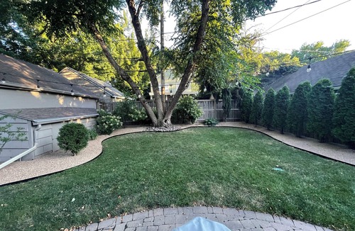 Romanelli West House | Executive World Cup Hub - GFiber - Walk to Brookside - 30-Day Private Retreat