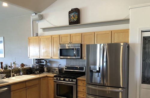 Durango House | Expansive 4 Bedroom Musicians Home with cinema on 2 Acres