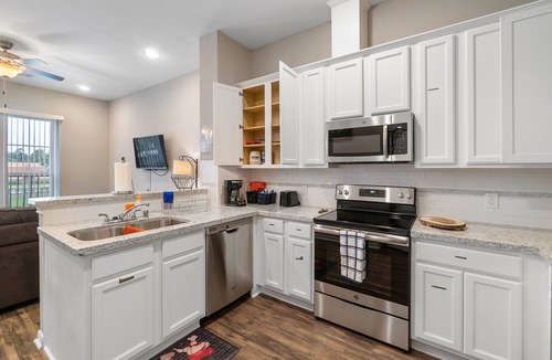 Humble House | Experience a First Class Stay - 2 BDRM