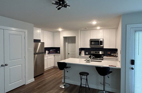 Fort Worth House | Experience Comfort in our Spacious 3 Bed 2.5 Bath Fort Worth Medical City