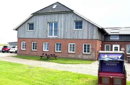 Langeneß Apartment | Experience relaxing days in our cozy apartment on Langeneß Hallig