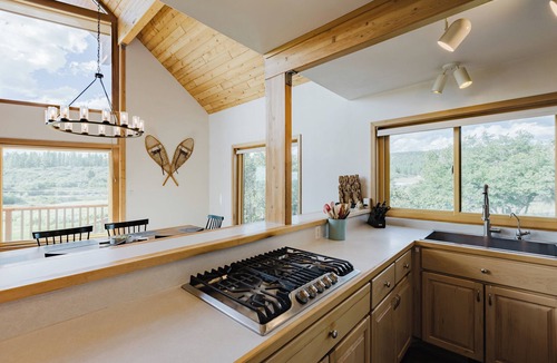 Pagosa Springs House | Experience the serenity of Colorado at this gorgeous Pagosa Springs getaway.