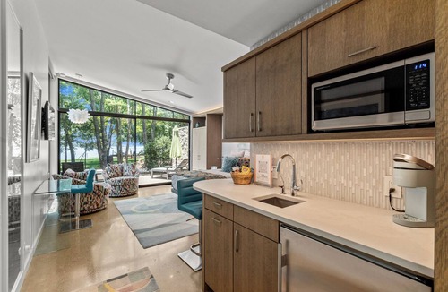 Malakoff Cottage | Experience Ultimate Lakeside Relaxation: Rent The Whole Nest - Four Modern Cottages at Cedar Creek Lake