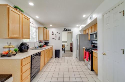 Rio Rancho House | Explore ABQ & Rancho Rio: Family Home w/Patios!
