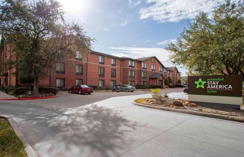 US 290 Hotel | Extended Stay America Suites - Houston - Northwest - Hwy 290 - Hollister