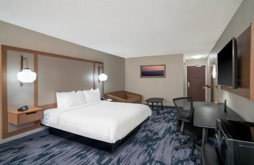 Memphis Hotel | Fairfield Inn & Suites Memphis I-240 & Perkins