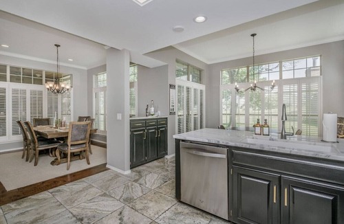 Amarillo House | Fairway Retreat: Luxury Amarillo Vacation Rental on the Golf Course