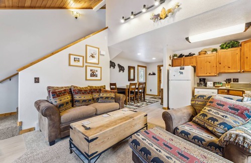 Fall River Estates Condo | Fall River Hideaway Fireplace Close to RMNP