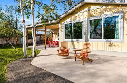 Lamar Heights Area House | Family friendly - Ping Pong -Game Rm - Fast Wifi