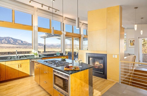 Boulder House | Family-Friendly Retreat w/Mountain Views & Hot Tub