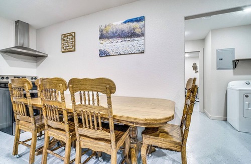 Seminole House | Family Fun! Quaint Seminole Home w/Grill & Patio