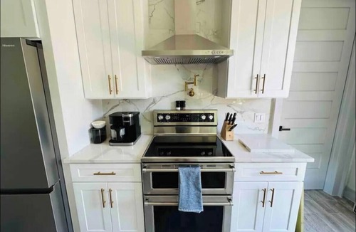 Onalaska Cabin | Family Pet Friendly Cabin Retreat Lake Livingston
