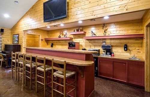 Woden Cabin | Fantastic Log Cabin Rental for a Fun-Filled Family Vacation in Texas