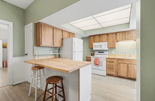 Tower Grove South House | Fantastic South Tower Grove bungalow - voted Most Liveable Area in St Louis
