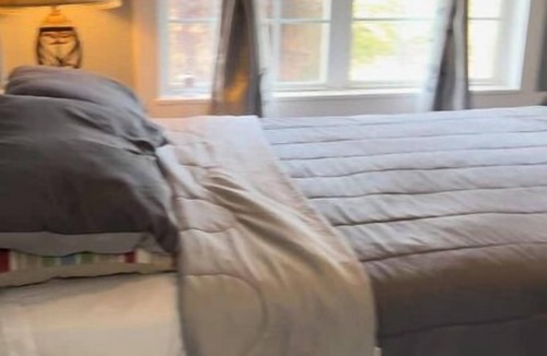 Fitzhugh House | Farm stay just 22 minutes from Chickasaw National Recreation Area