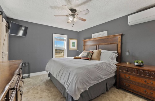 Caldwell House | Farm style home in the heart of wine country, with acreage and a hot tub!